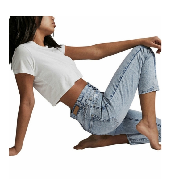 Cotton On High Rise Distressed Mom Jeans - Picture 3 of 14